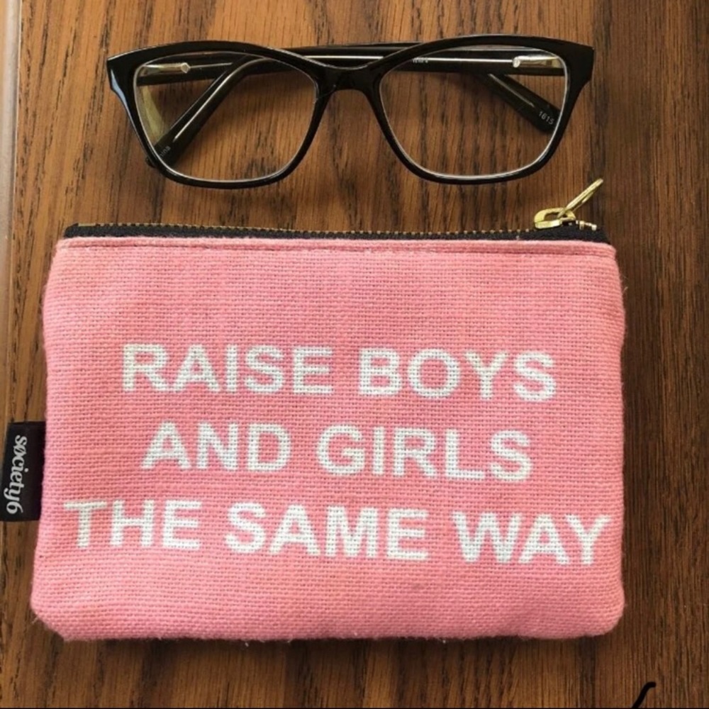 Feminist society 6 Small Zipper Makeup Bag